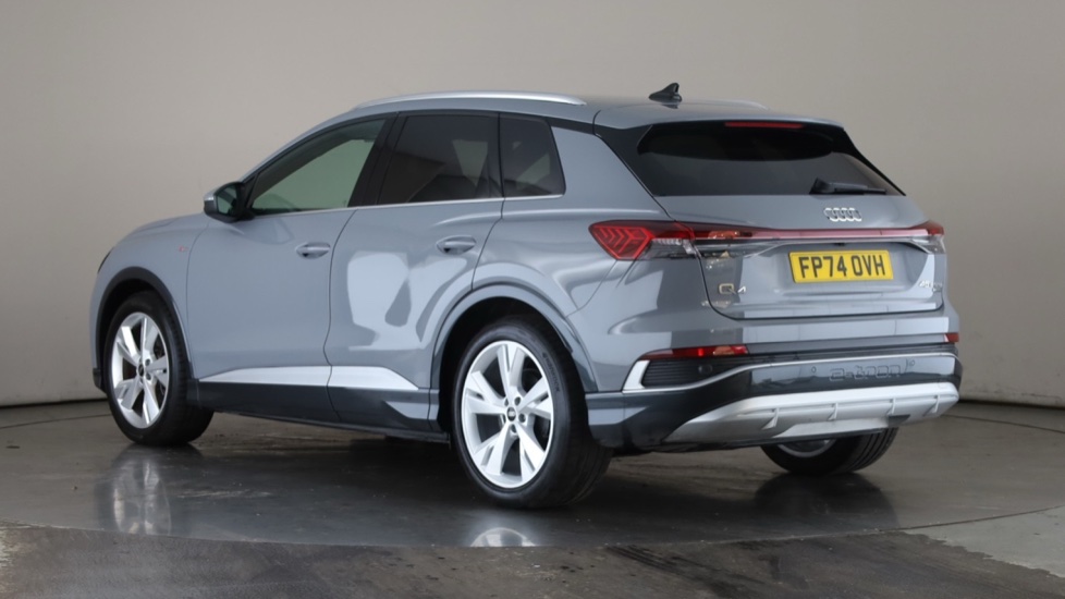 AUDI Q4 Image 3