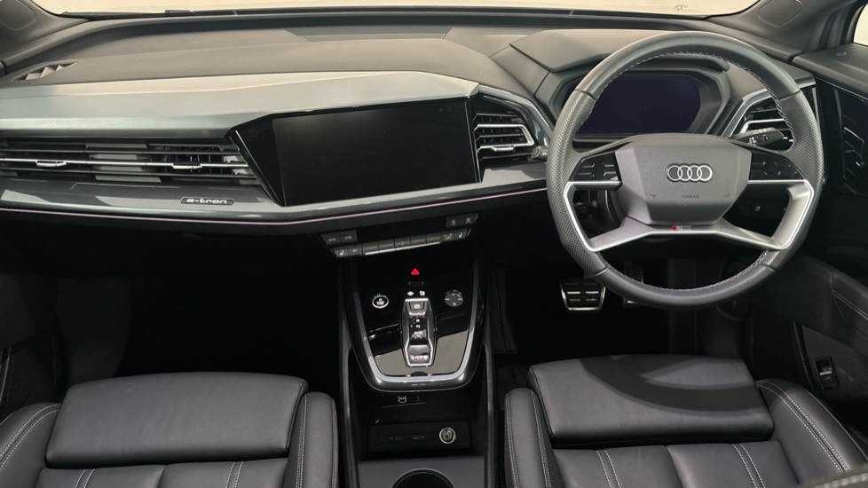 AUDI Q4 Image 11
