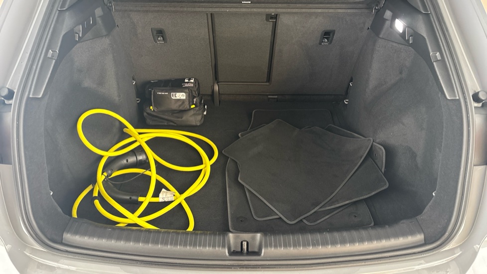AUDI Q4 Image 15