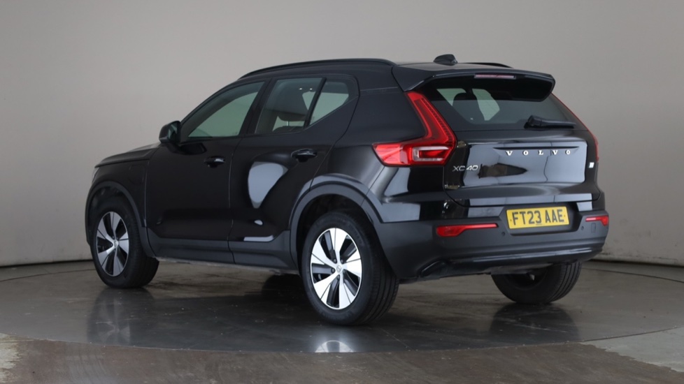 VOLVO XC40 Image 3