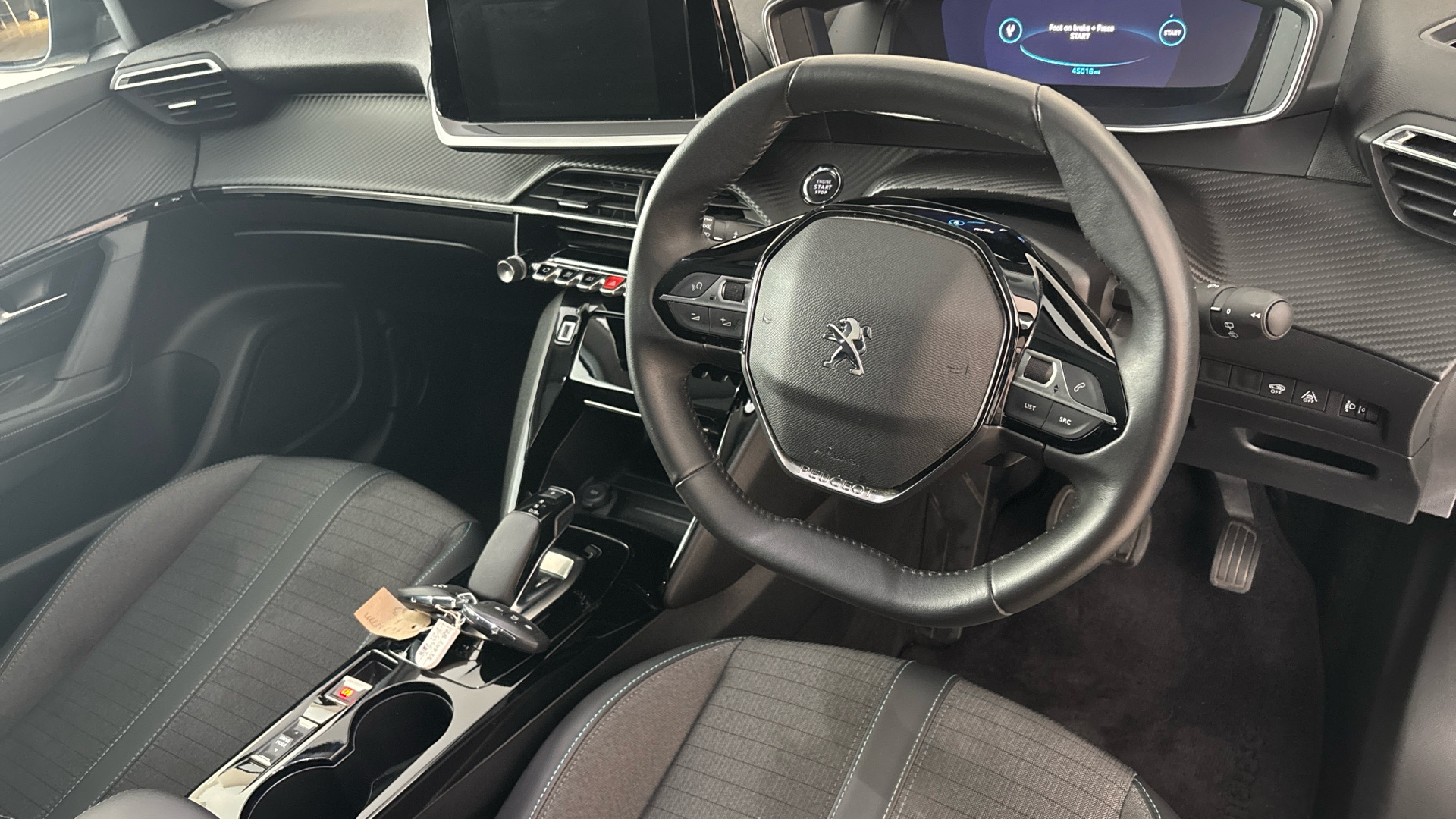 Peugeot 2008 100kW Allure Premium 50kWh 5dr Auto
