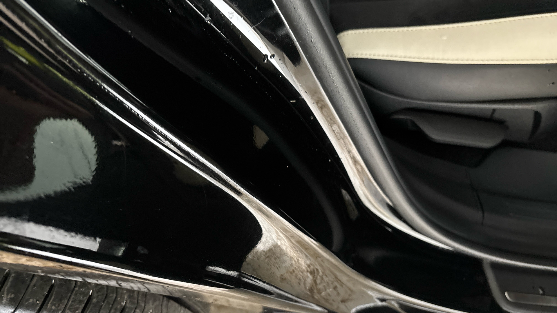 4020812 236kW GT Line 77.4kWh 5dr AWD Auto