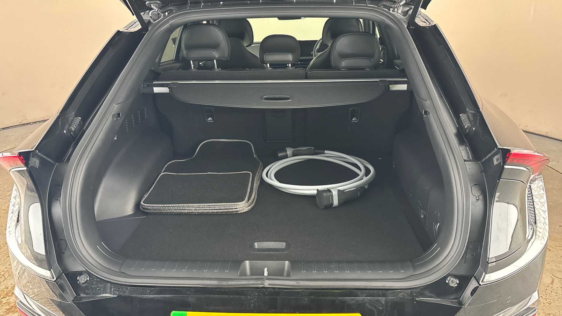 4020812 236kW GT Line 77.4kWh 5dr AWD Auto