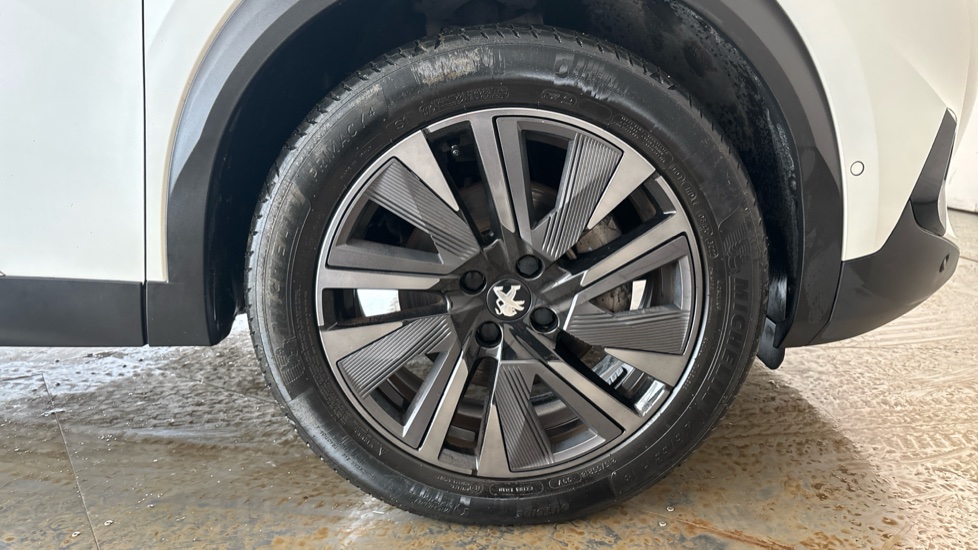 PEUGEOT 2008 Image 20