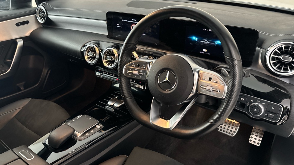 MERCEDES A CLASS Image 9