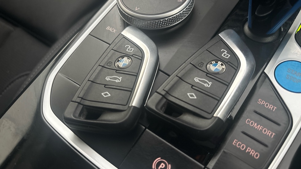 BMW I4 2 keys