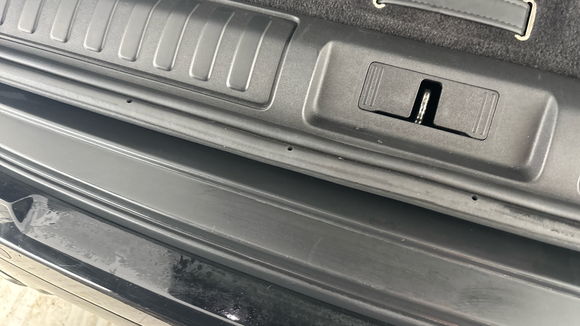 4027510 2.0 P400e HSE Dynamic Black 5dr Auto