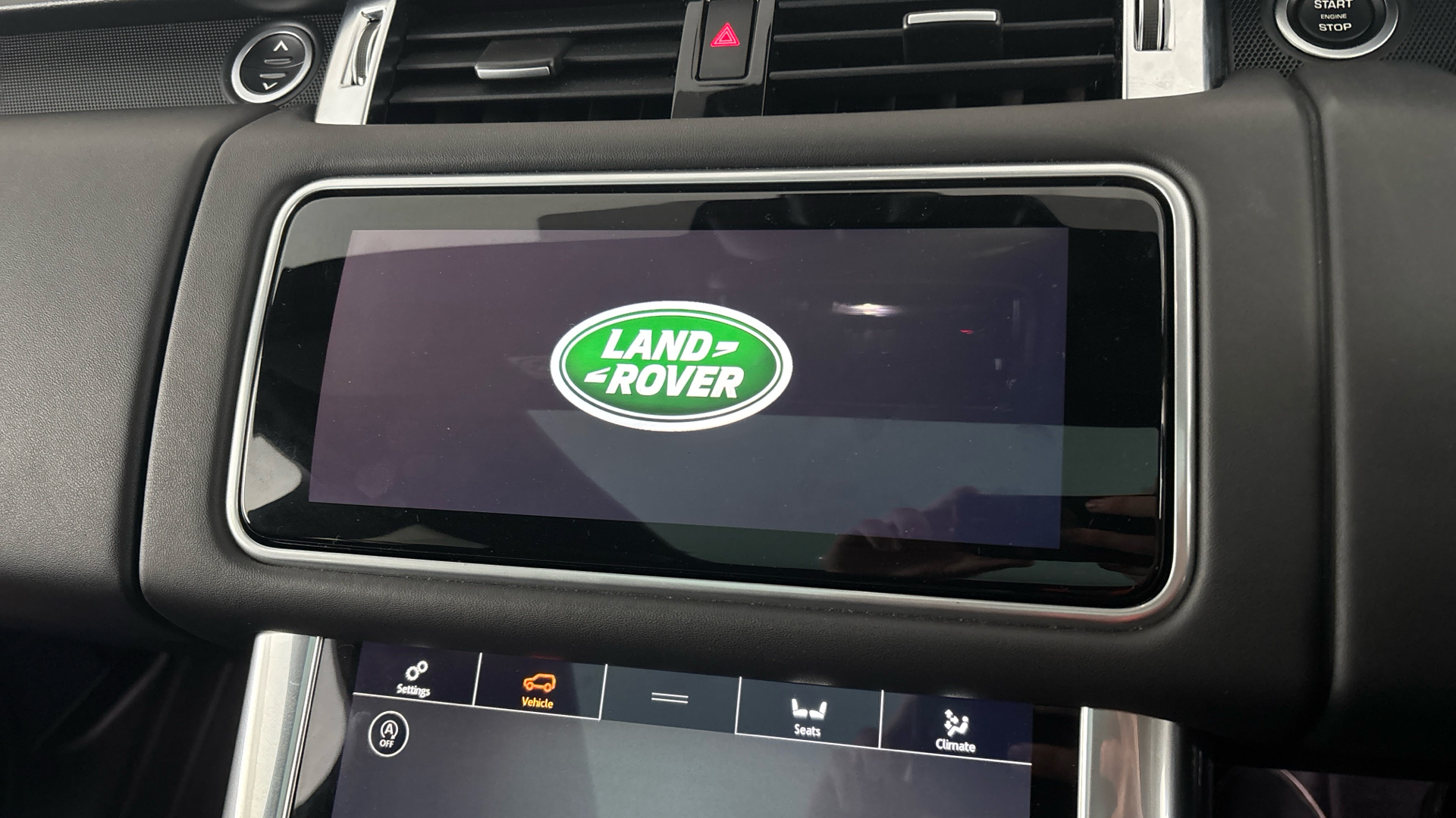 4027510 2.0 P400e HSE Dynamic Black 5dr Auto