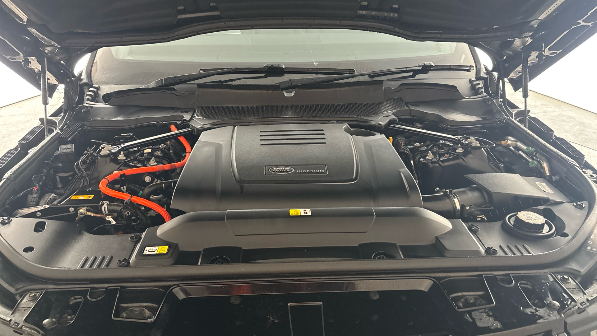 4027510 2.0 P400e HSE Dynamic Black 5dr Auto