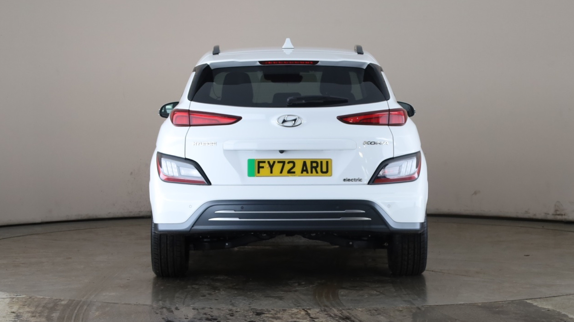 4027709 150kW Premium 64kWh 5dr Auto