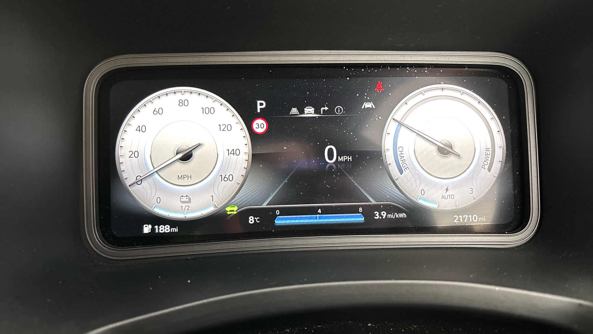 4027709 150kW Premium 64kWh 5dr Auto