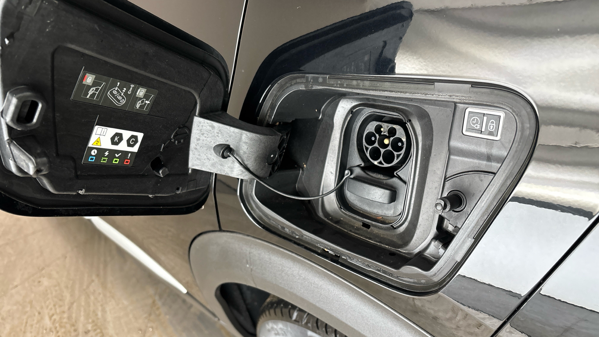 4020873 100kW GT Premium 50kWh 5dr Auto