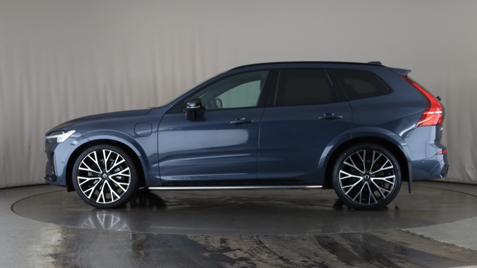 VOLVO XC60 Image 2