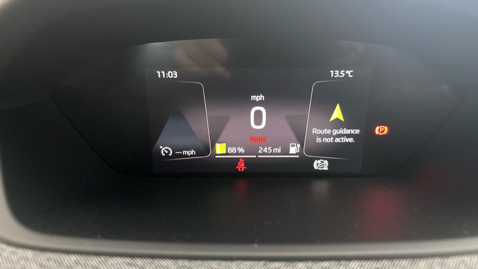 SKODA ENYAQ Image 13