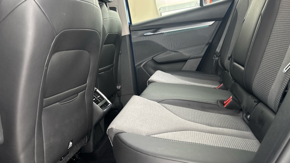 SKODA ENYAQ Image 14