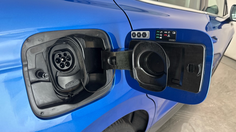 SKODA ENYAQ Image 21
