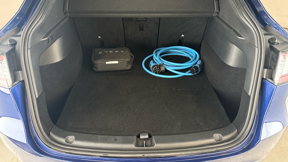 TESLA MODEL Y Image 15