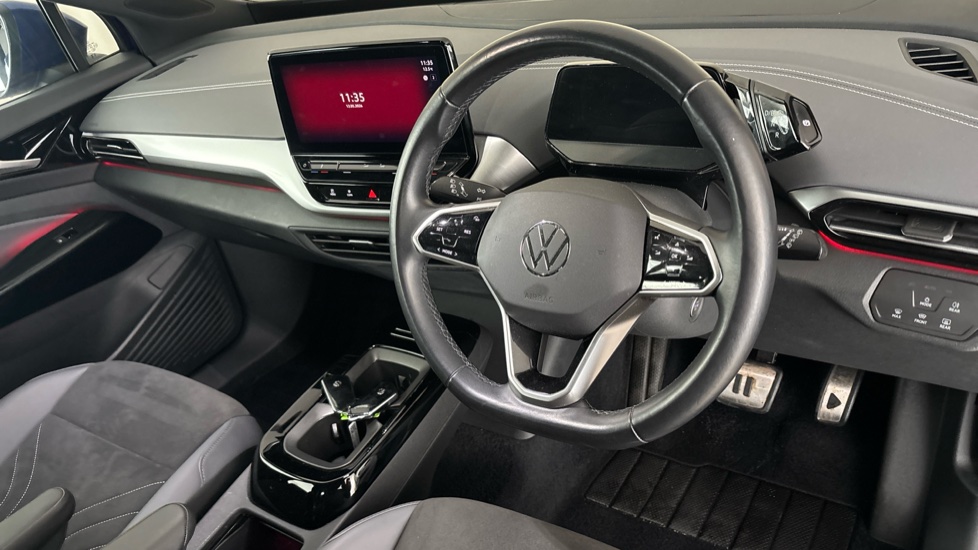 VOLKSWAGEN ID.4 Image 9