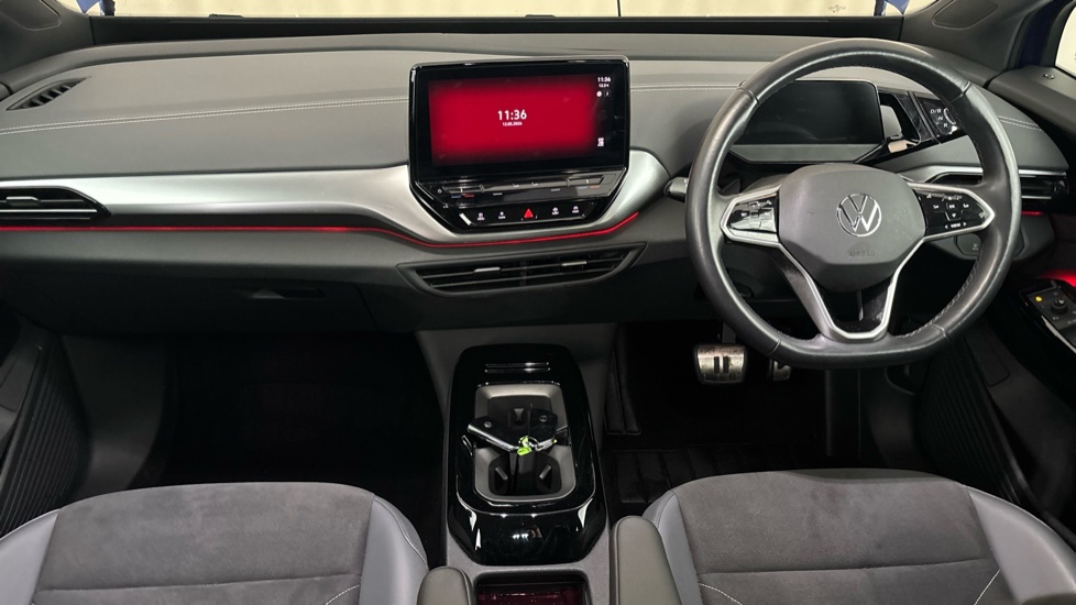 VOLKSWAGEN ID.4 Image 11