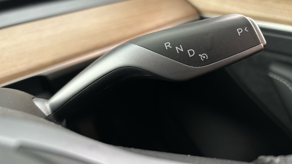 TESLA MODEL 3 cruise control