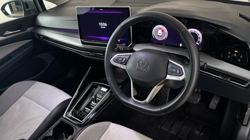 VOLKSWAGEN GOLF Image 9