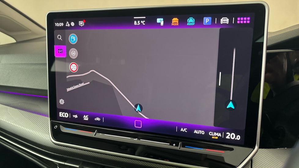 VOLKSWAGEN GOLF Image 12