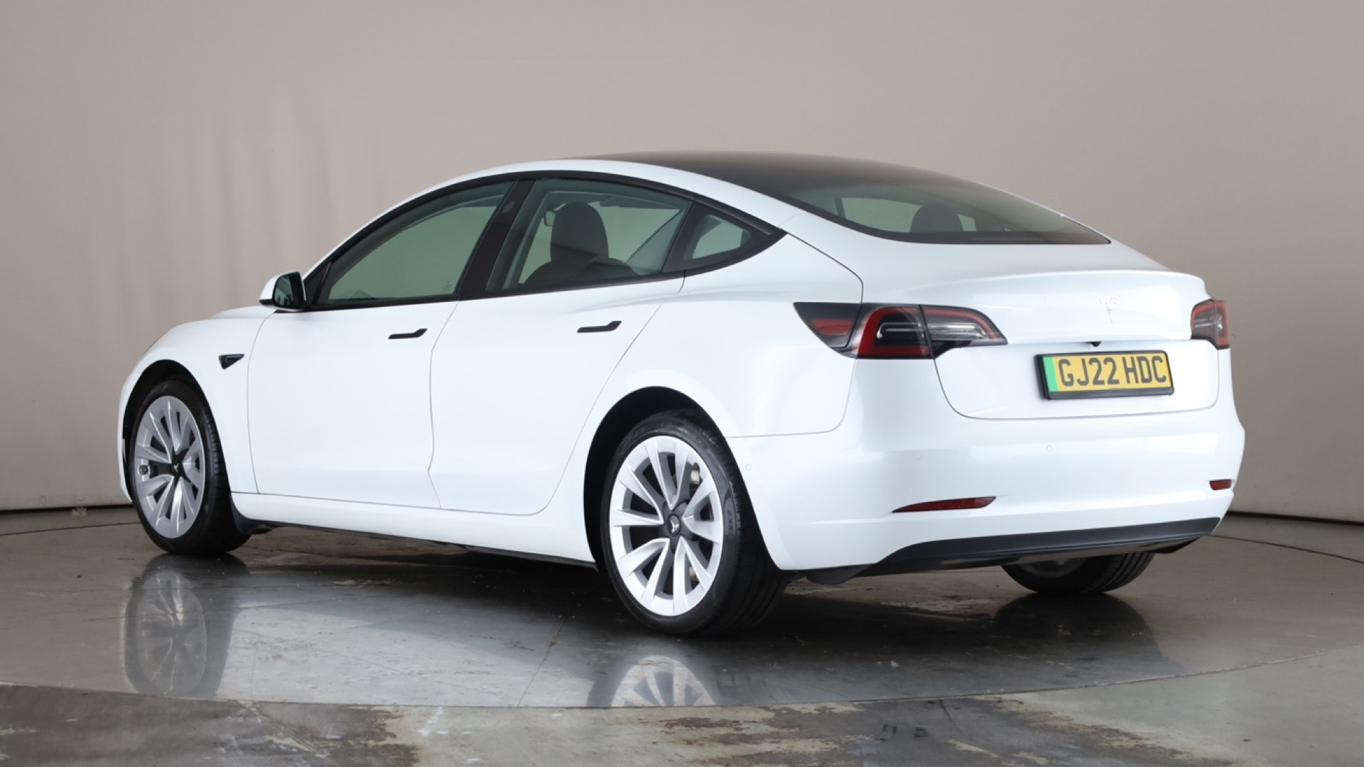 Tesla Model 3 RWD 4dr Auto