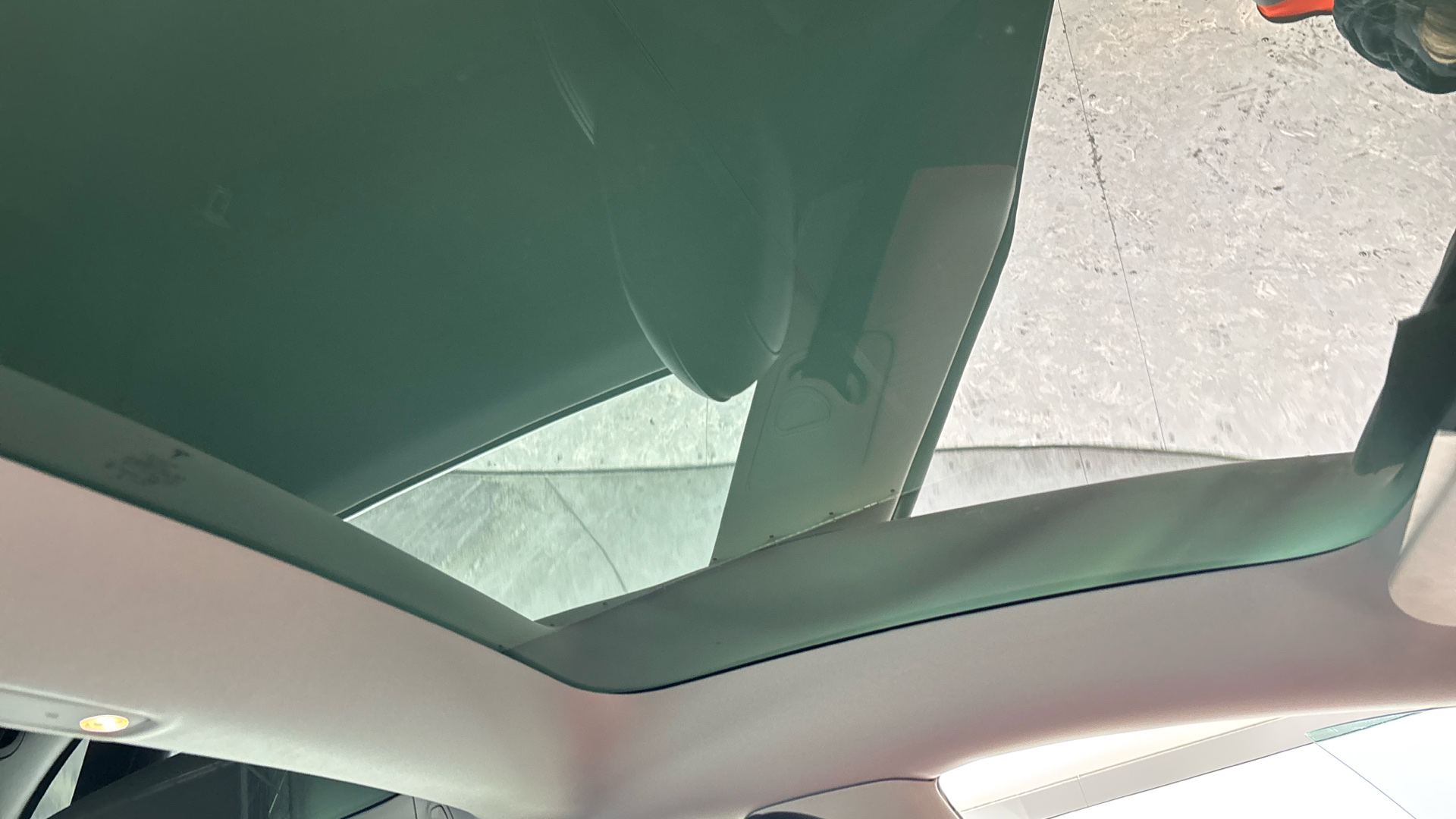 Tesla Model 3 RWD 4dr Auto