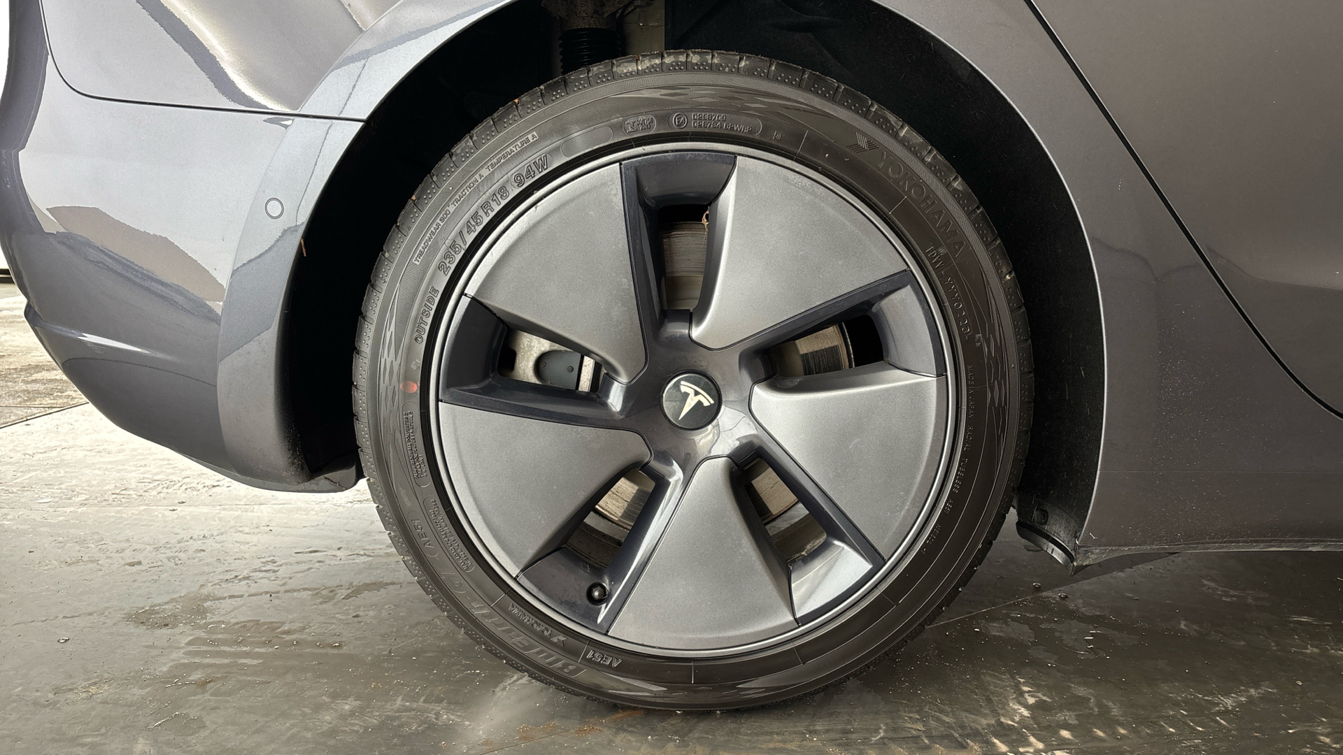Tesla Model 3 RWD 4dr Auto