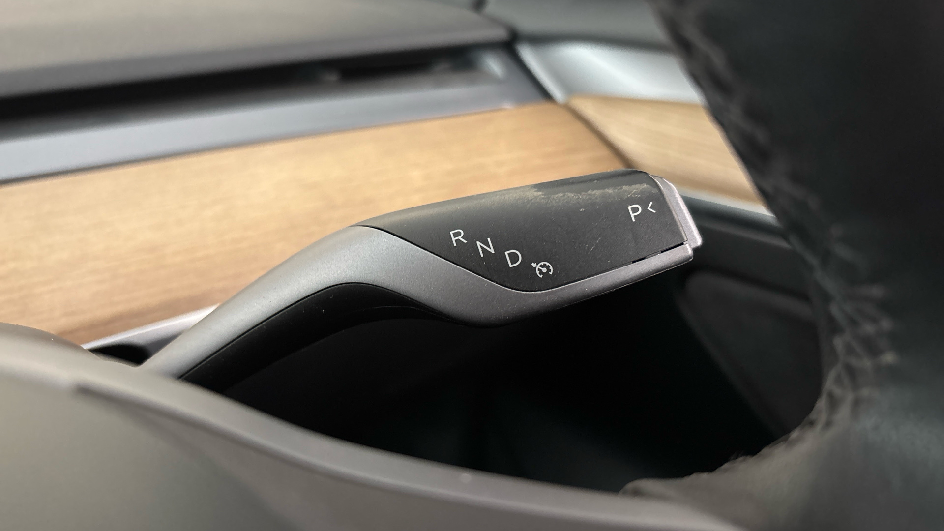 Tesla Model 3 RWD 4dr Auto