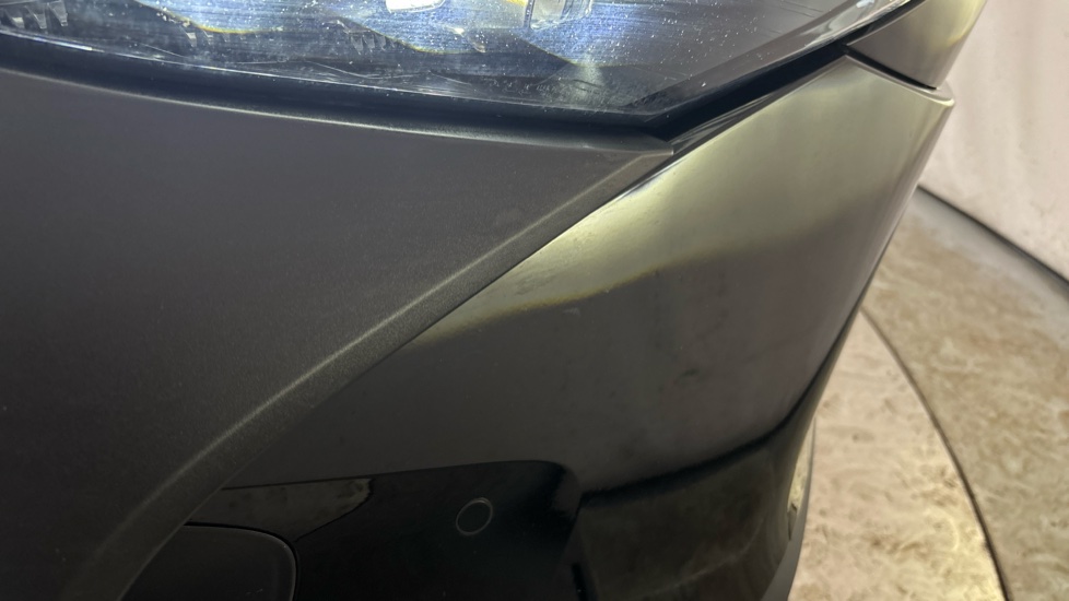 Toyota BZ4X scratches