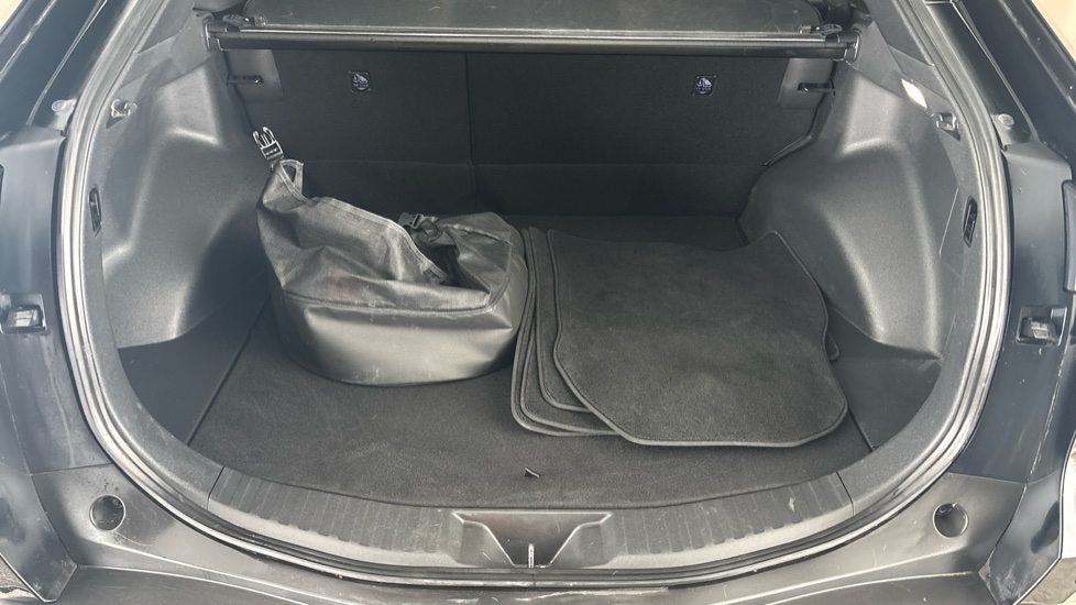 Toyota BZ4X Image 15