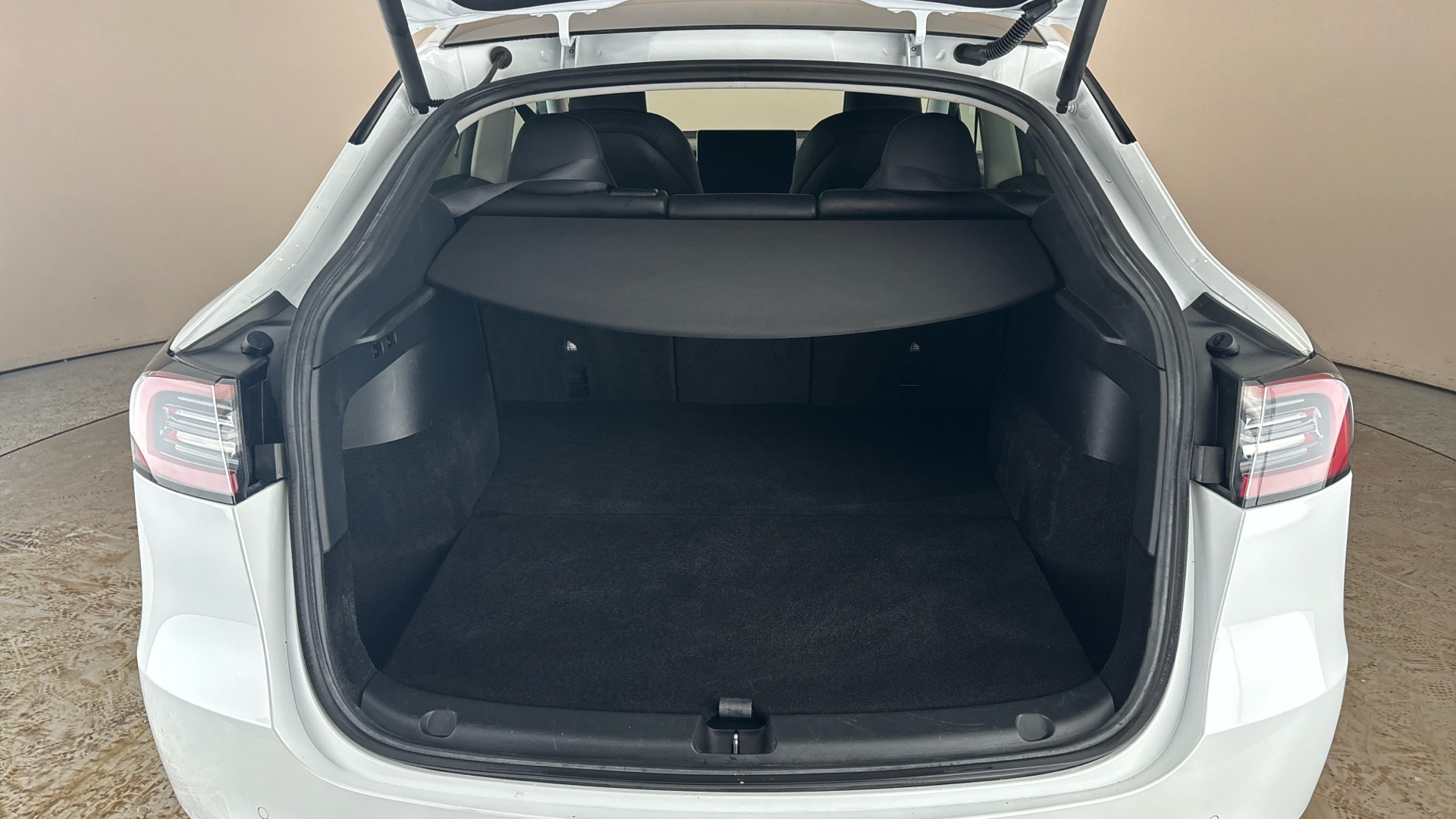 4020746 Long Range AWD 5dr Auto