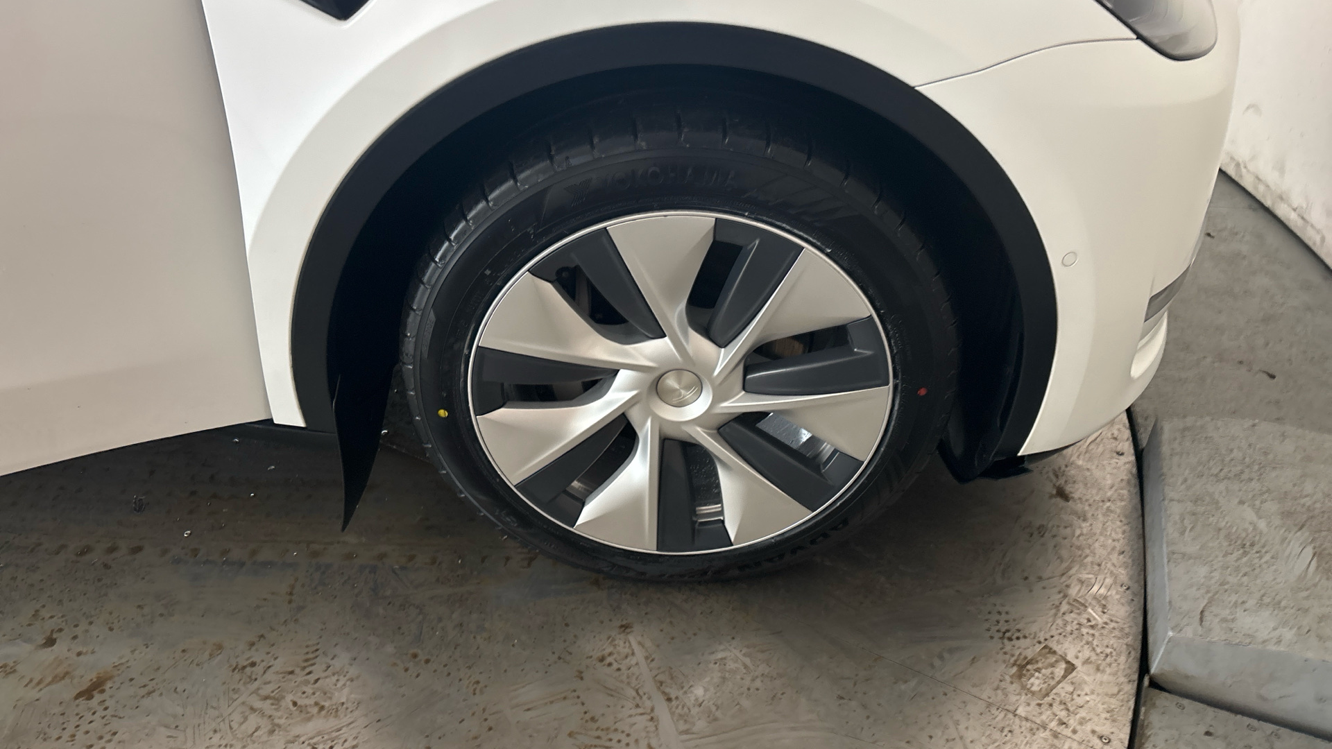 4020746 Long Range AWD 5dr Auto