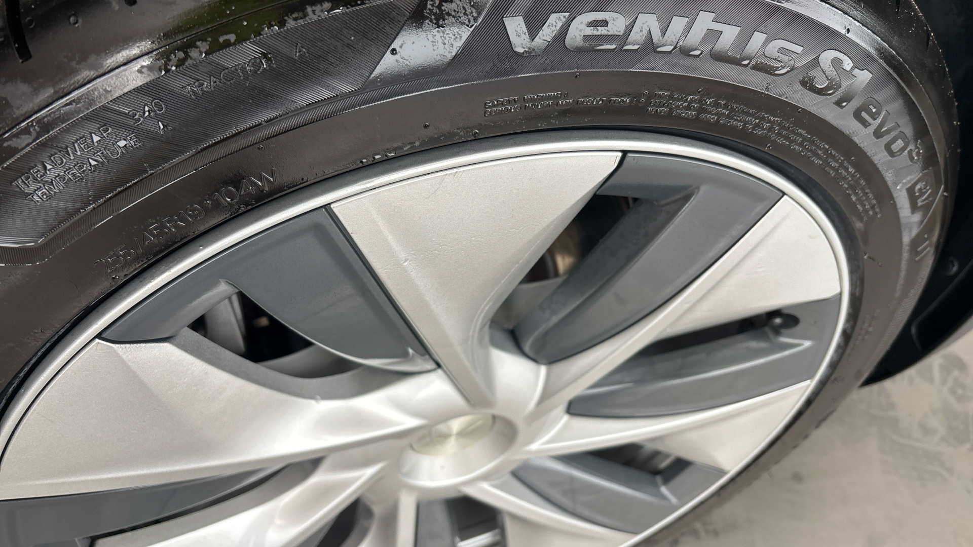 4020657 Long Range AWD 5dr Auto