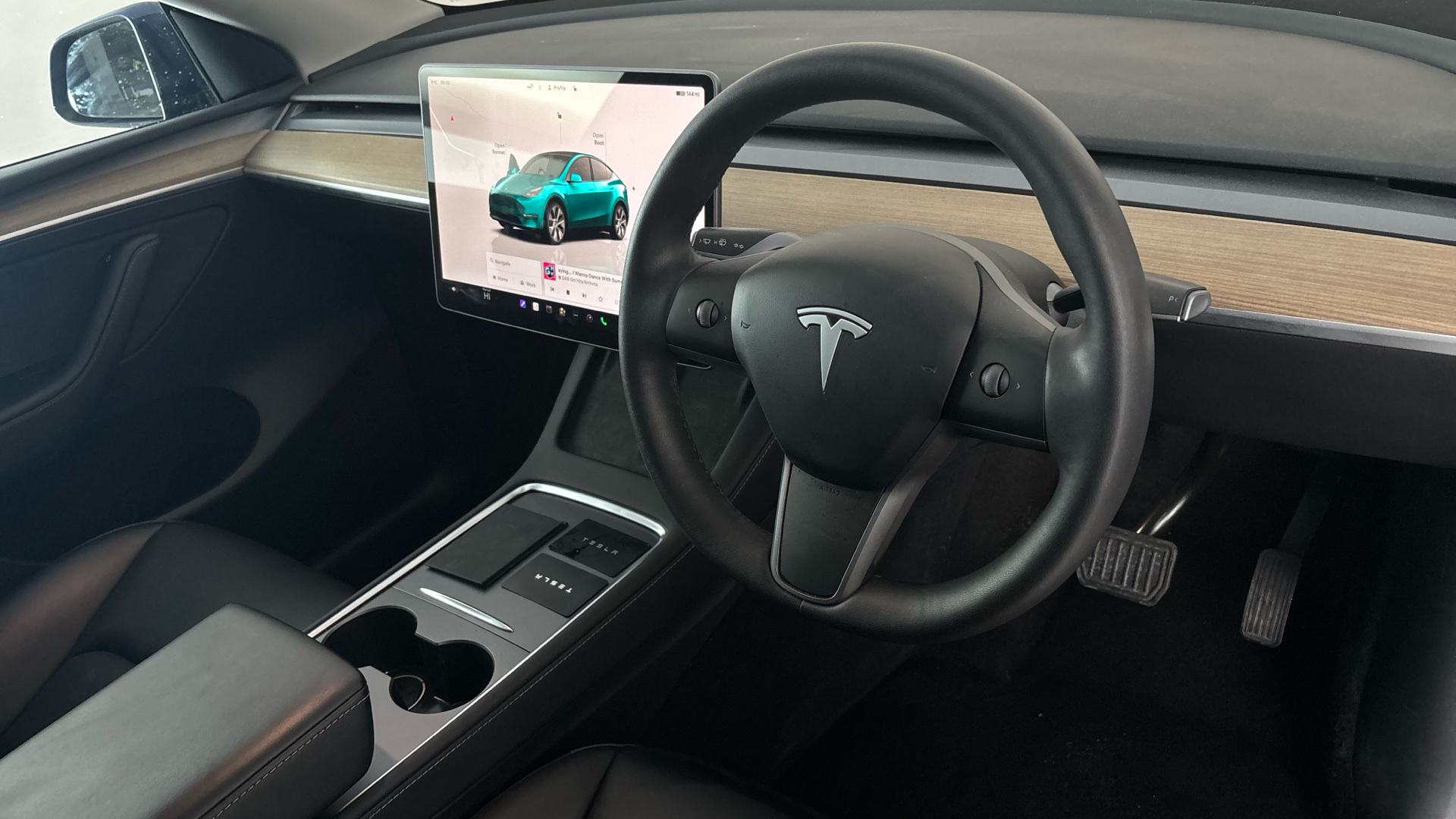 4020657 Long Range AWD 5dr Auto