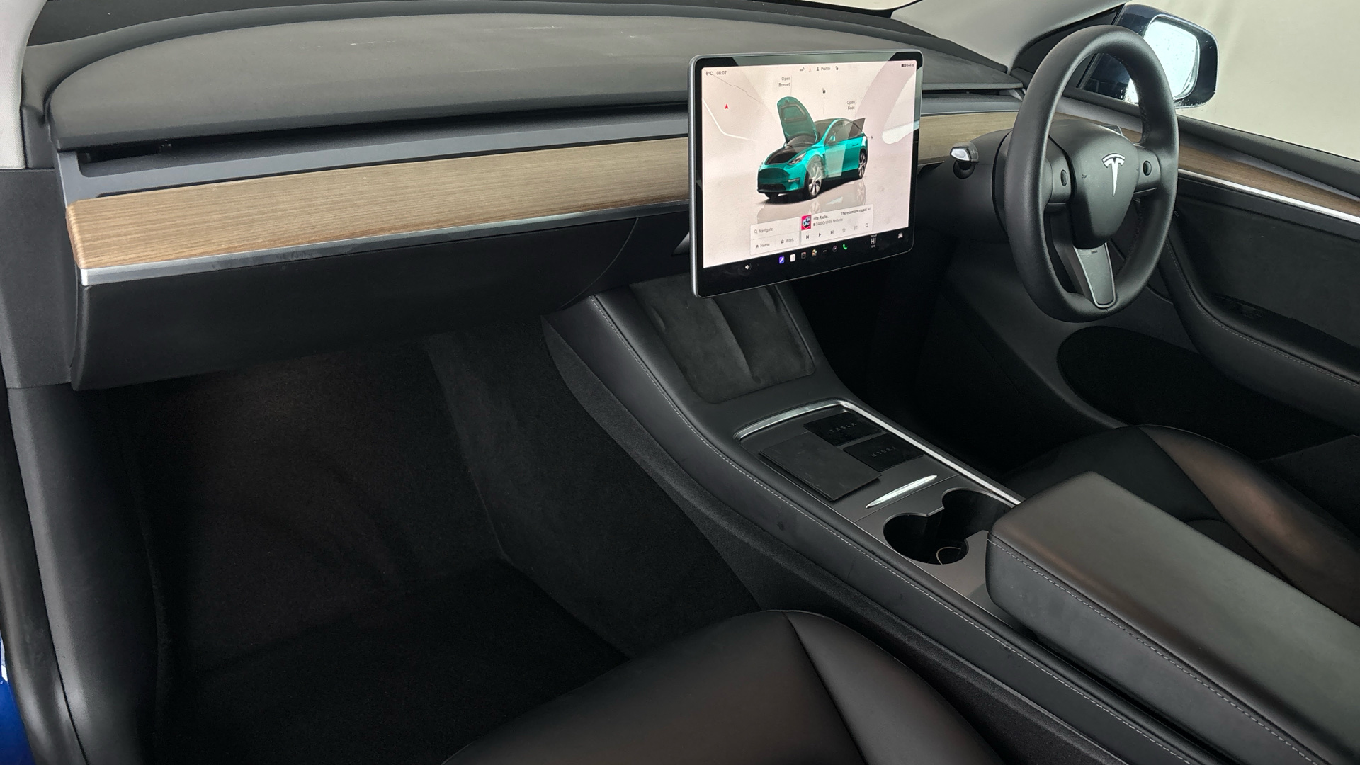 4020657 Long Range AWD 5dr Auto