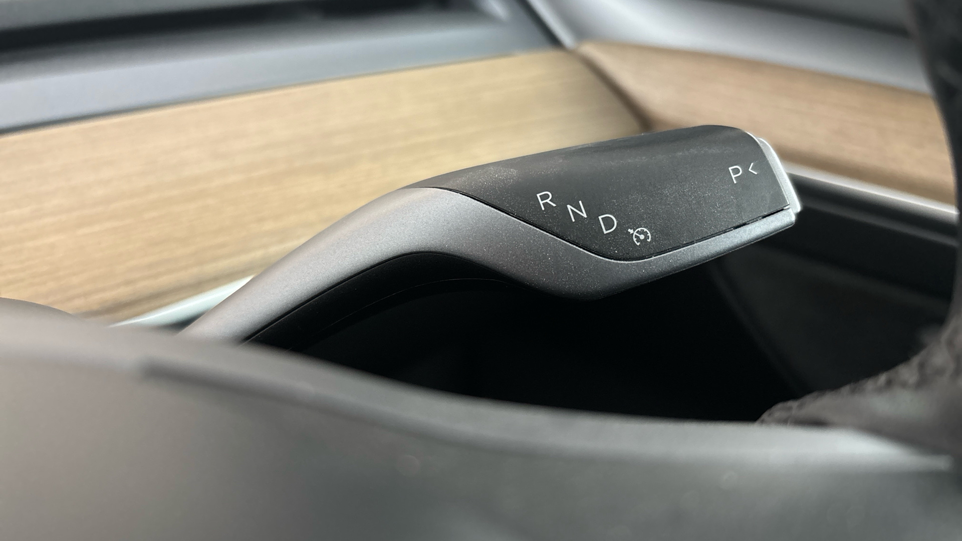 4020657 Long Range AWD 5dr Auto