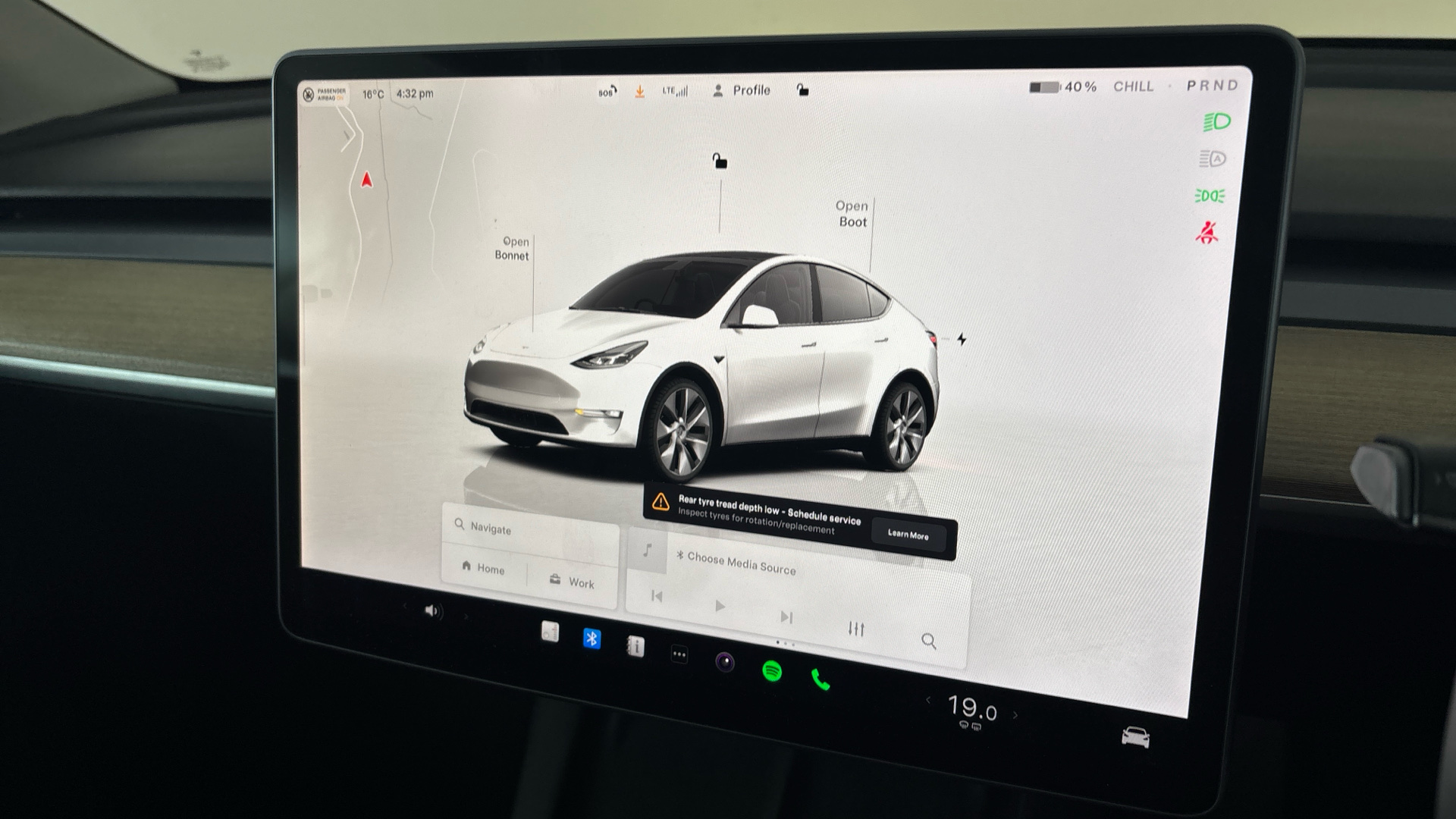 4020636 Long Range AWD 5dr Auto