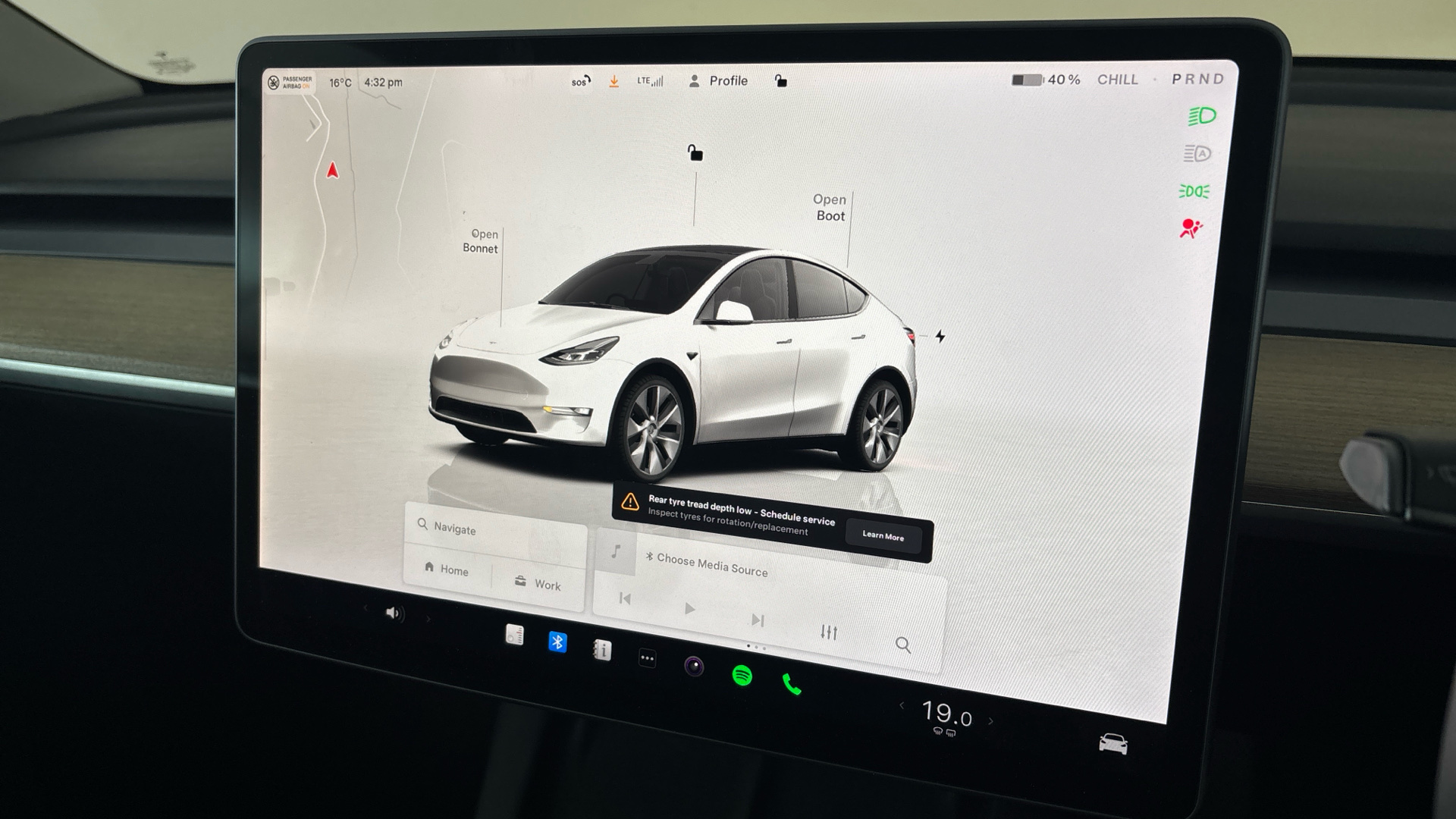 4020636 Long Range AWD 5dr Auto