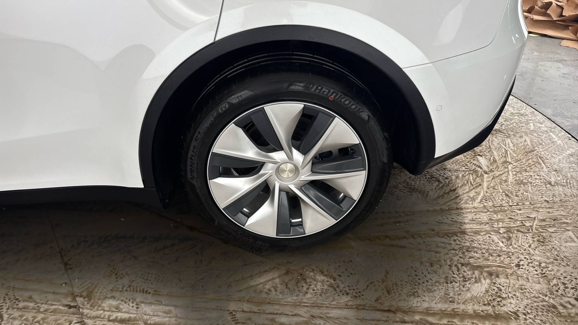 4020636 Long Range AWD 5dr Auto