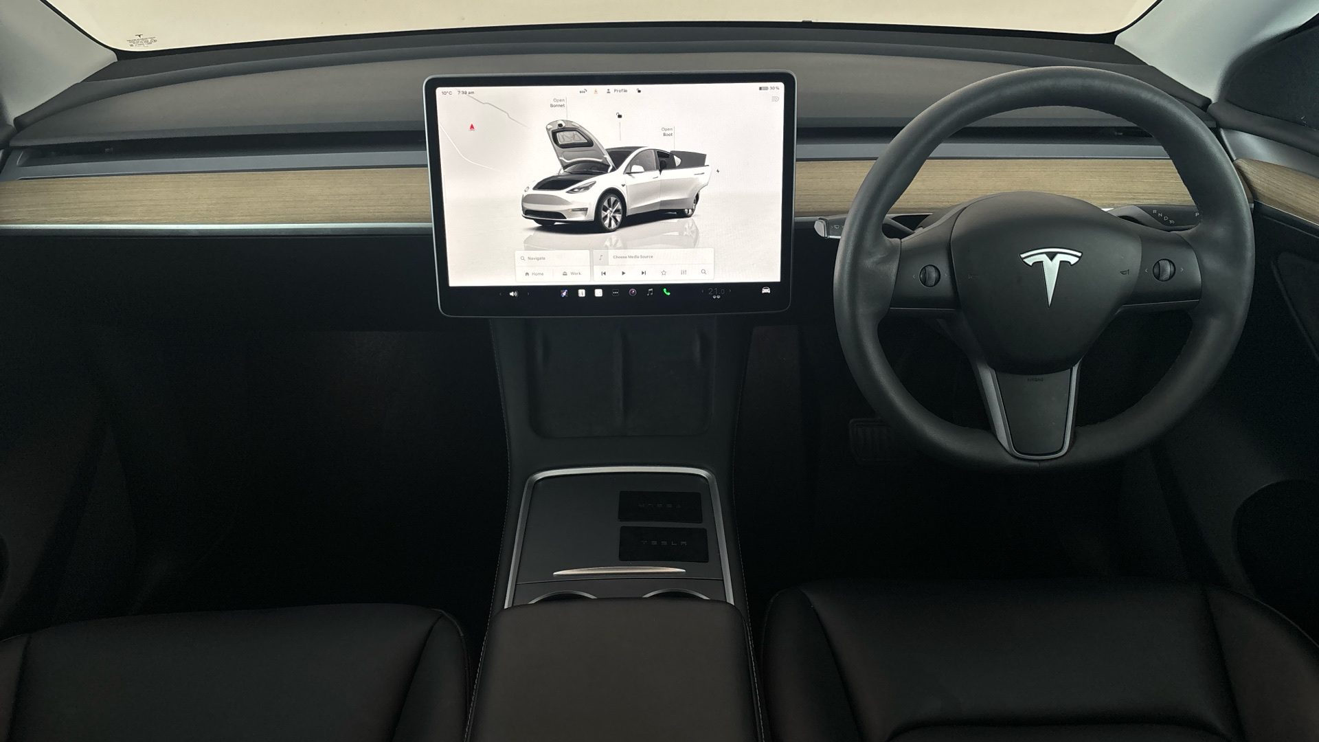 4027508 Long Range AWD 5dr Auto