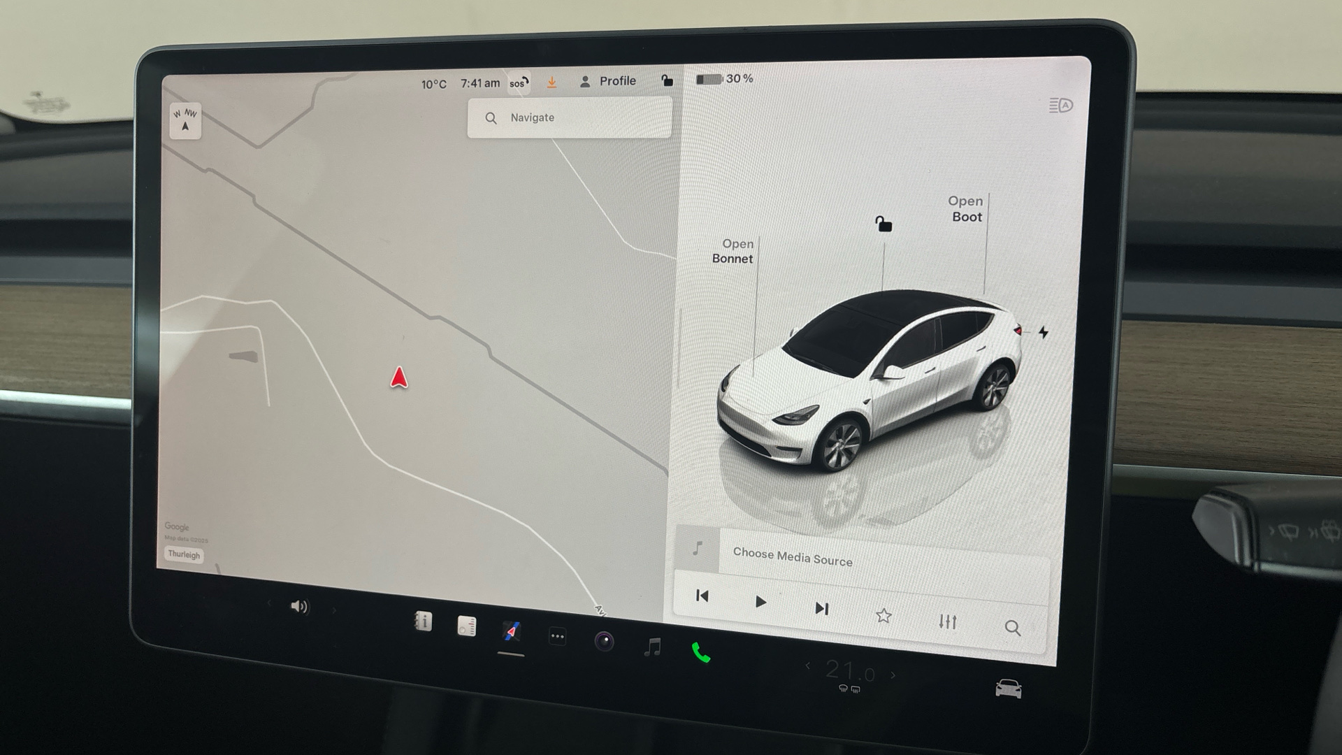 4027508 Long Range AWD 5dr Auto