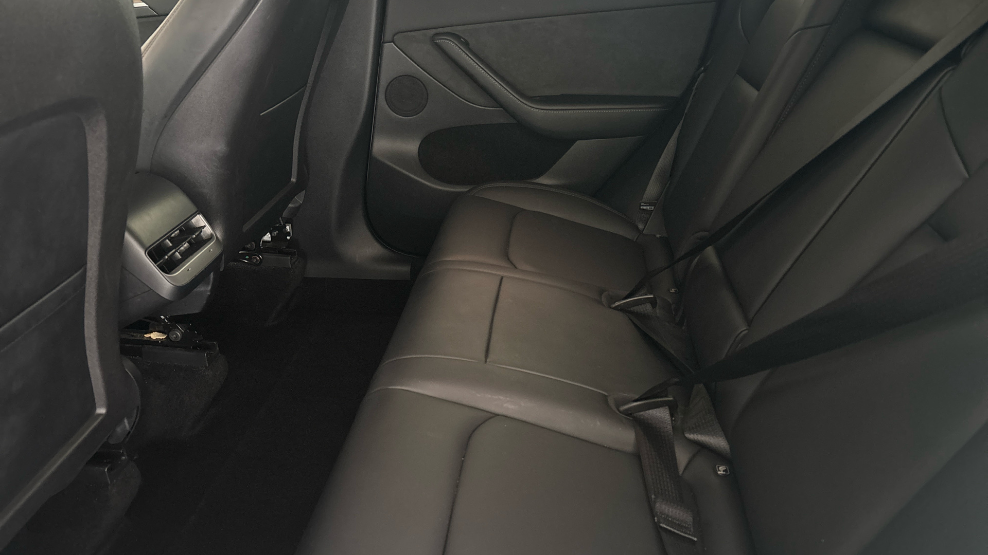 4027508 Long Range AWD 5dr Auto