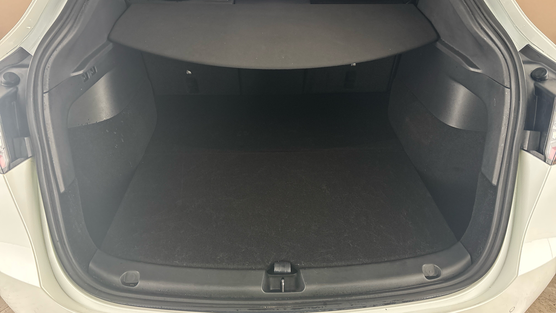 4027508 Long Range AWD 5dr Auto