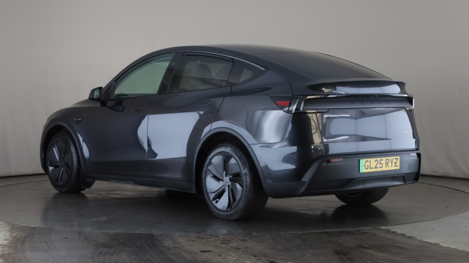 Long Range RWD 5dr Auto