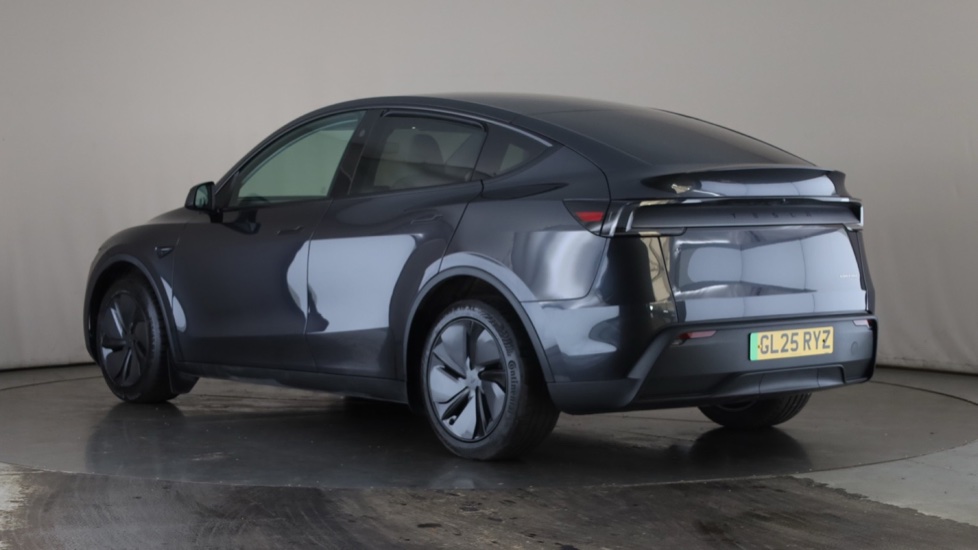 TESLA MODEL Y Image 3