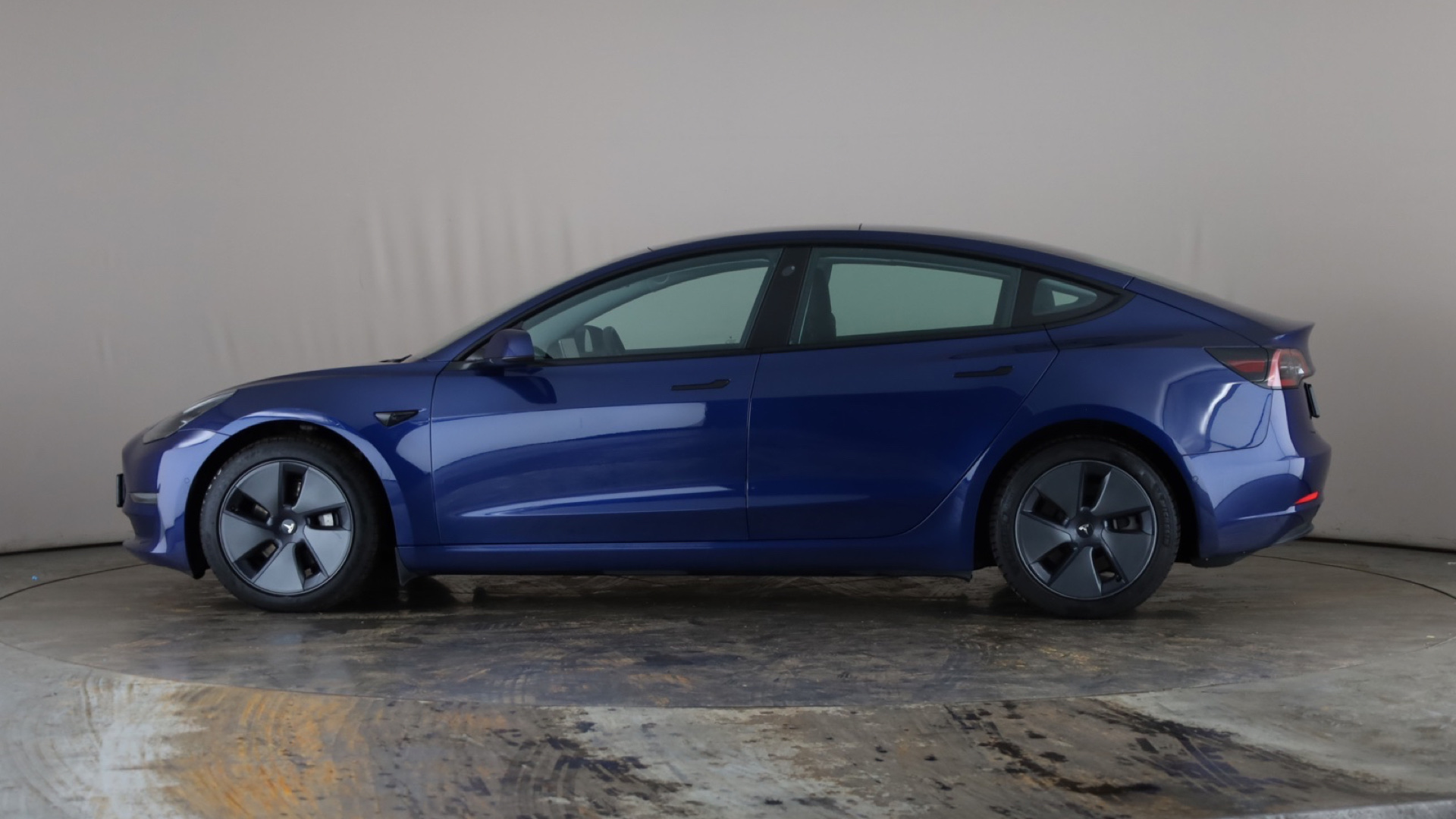 Long Range AWD 4dr Auto [2021]