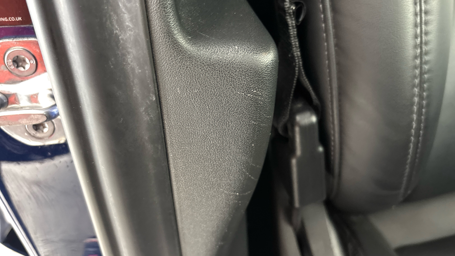 4020693 Long Range AWD 4dr Auto