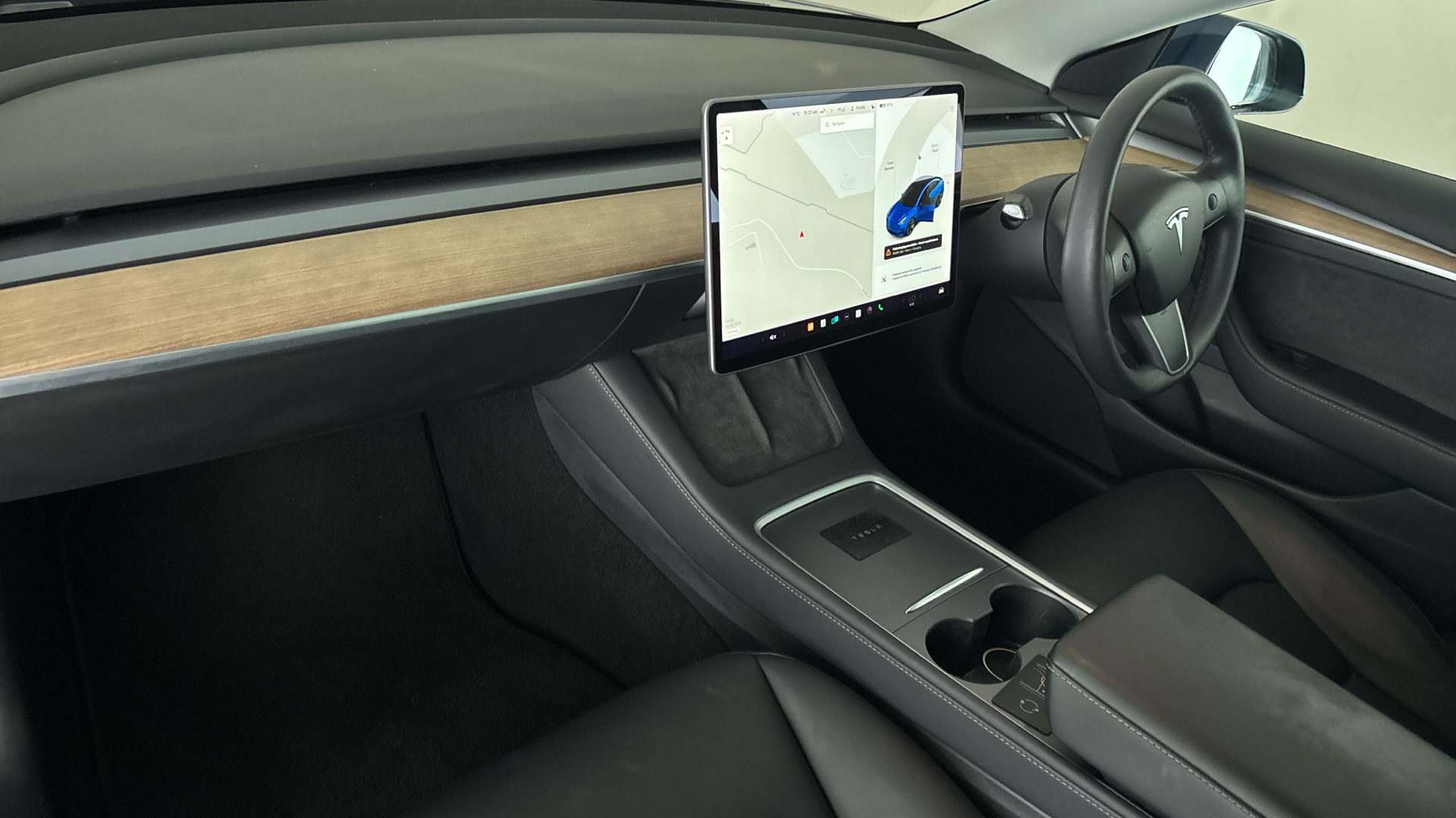 4020693 Long Range AWD 4dr Auto